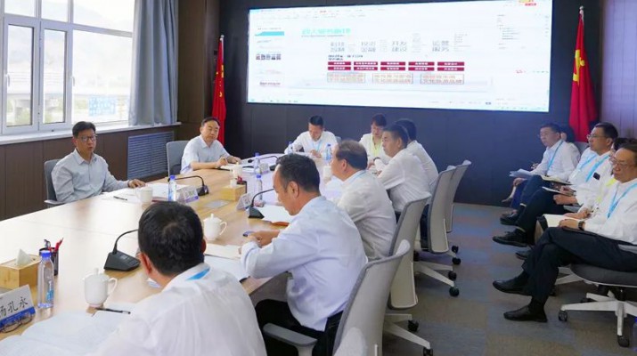 省委常委、副省长张锦刚到千亿球友会·(中国)官方网站集团调研